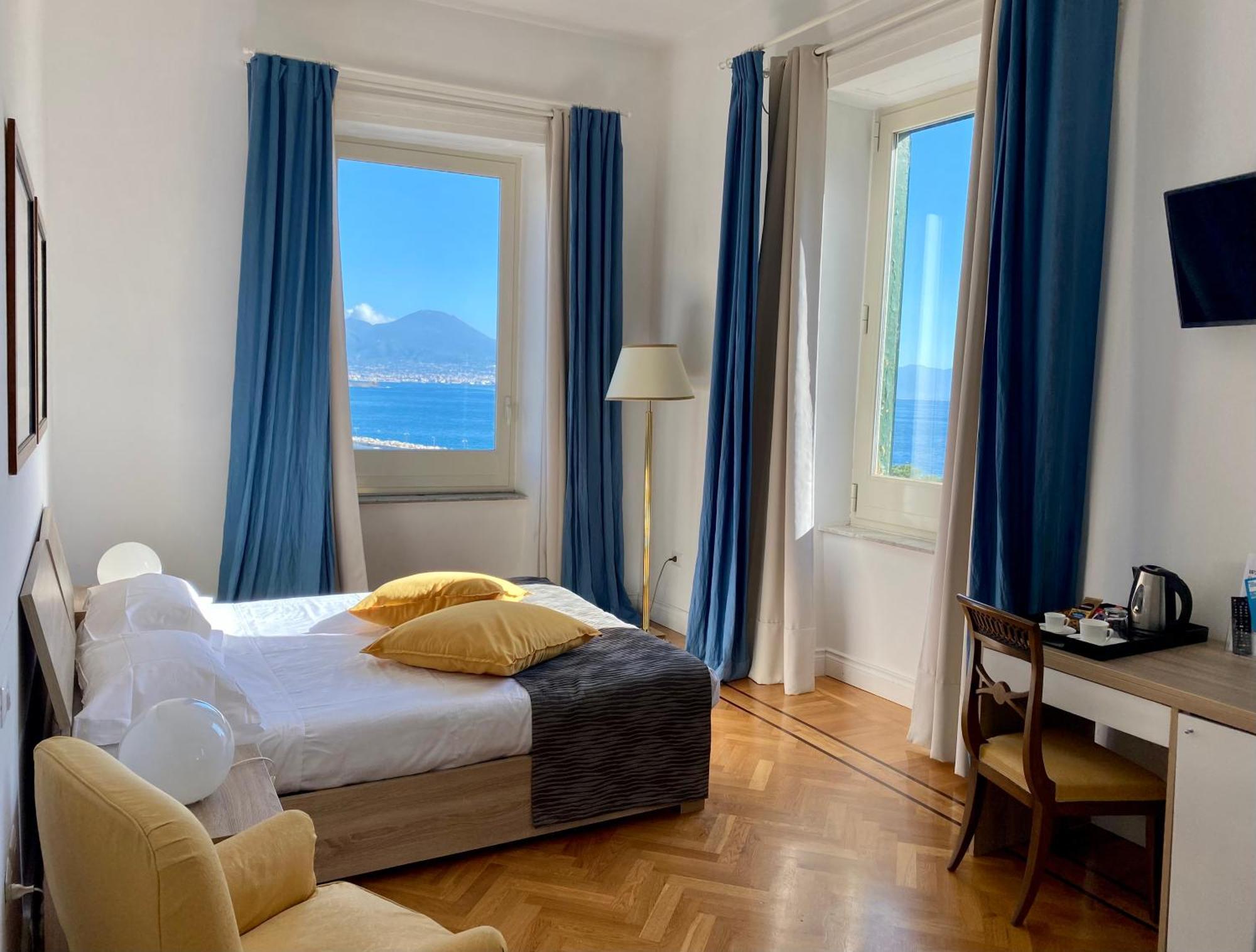 Palazzo Mele Residence Наполи Екстериор снимка
